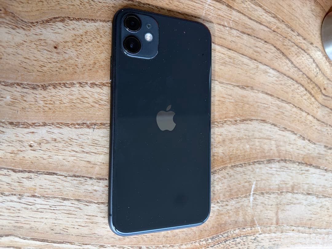 iphone11 本体
