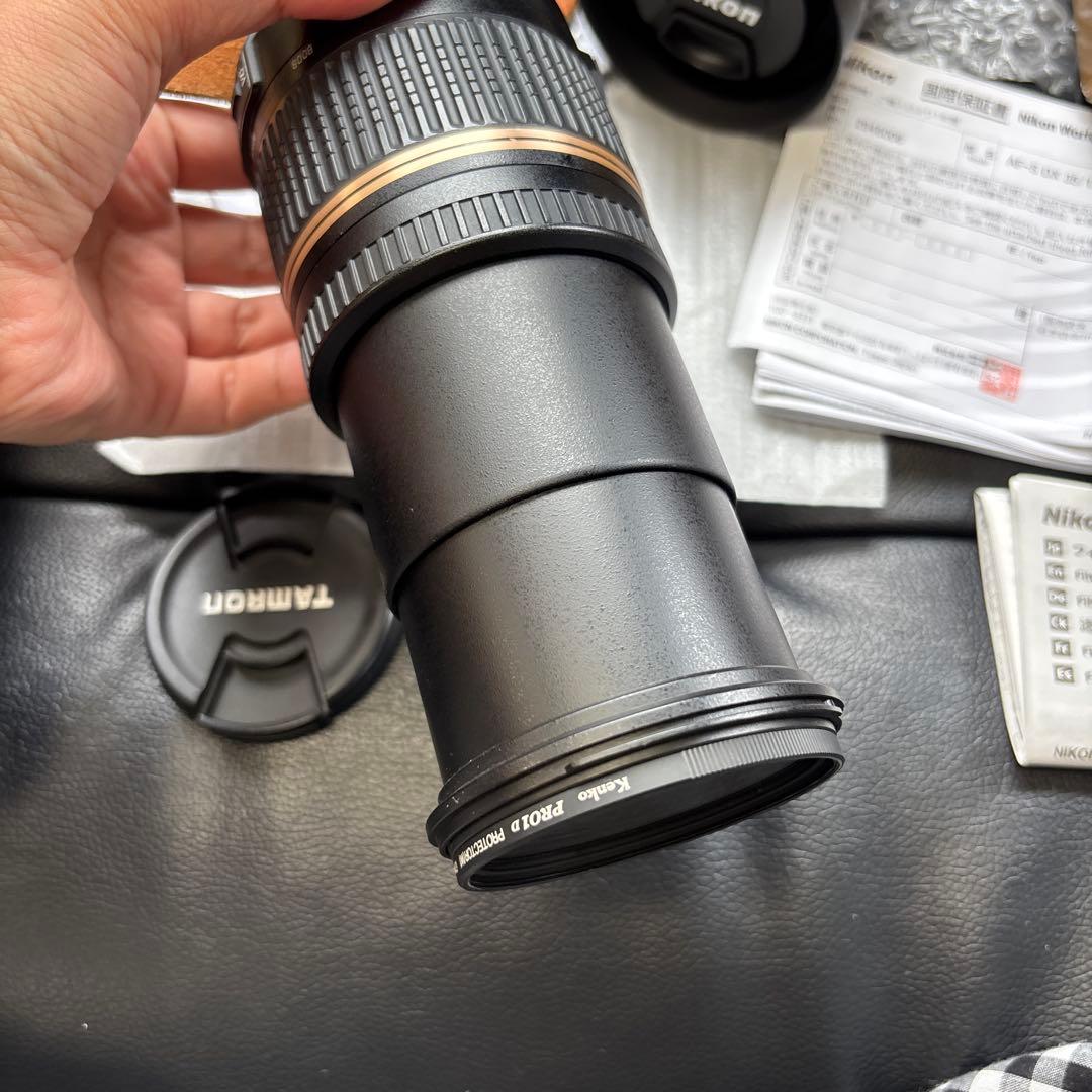 Nikon 一眼レフ　D7000 カメラ