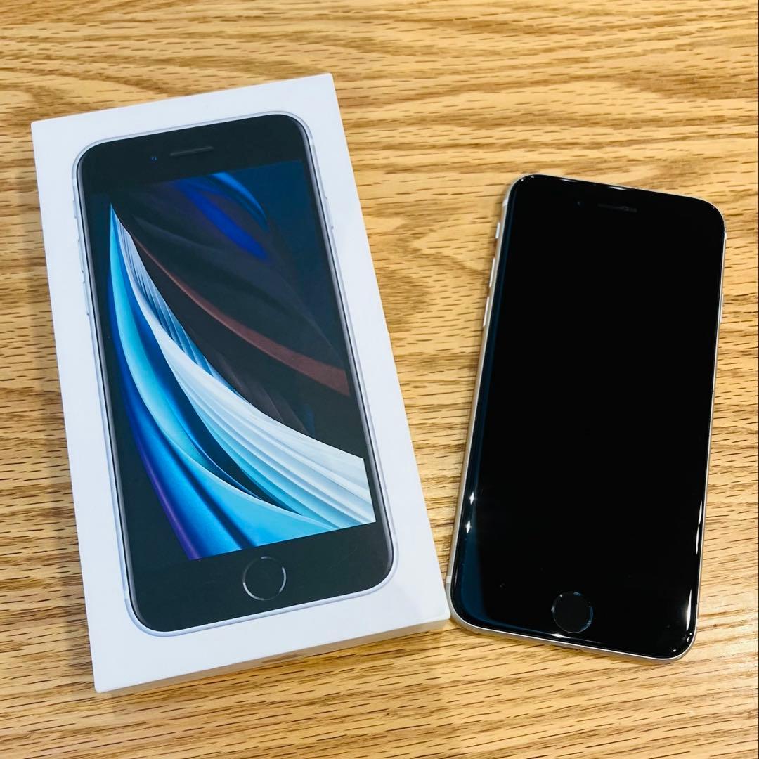 【ジャンク品】Apple iPhone SE (第2世代) ホワイト