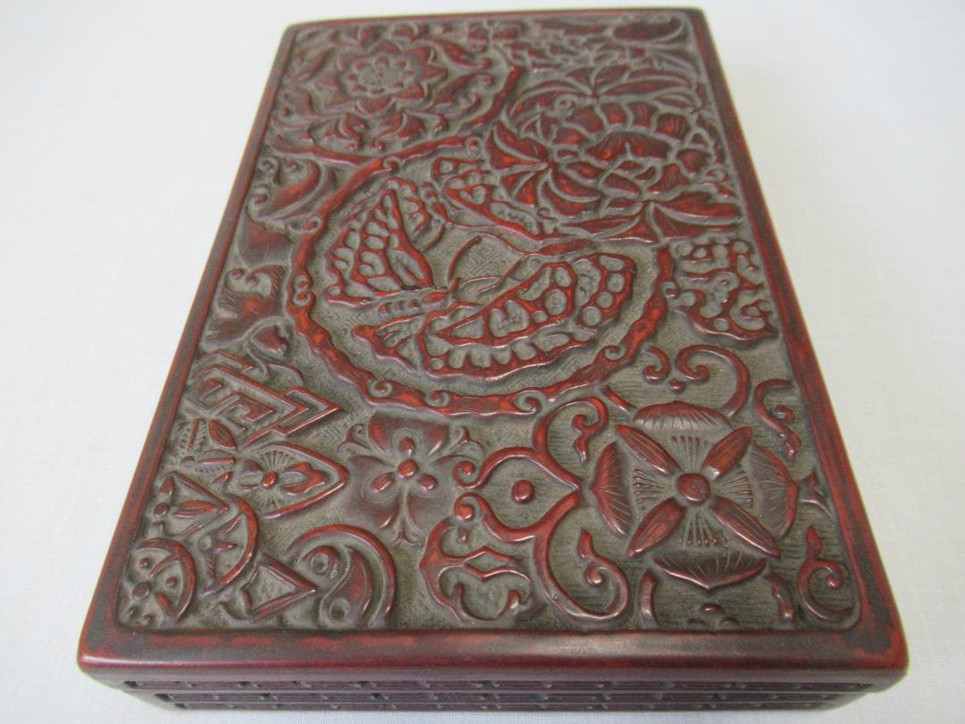 ◆希少 美品 1900年頃(清朝末期)◆剔紅/堆朱 蜀江文、蝶、燕、雷紋 硯箱
