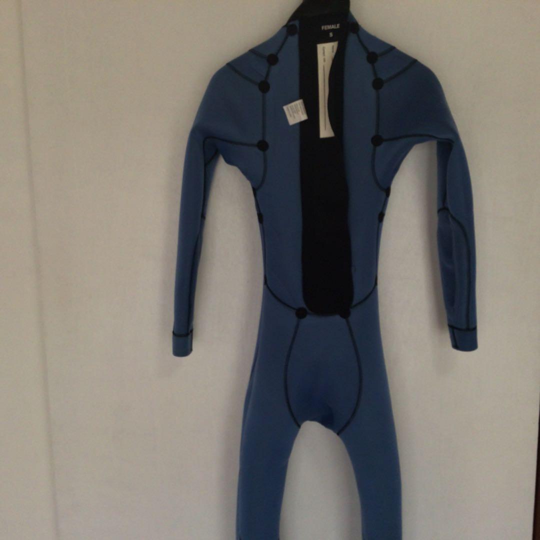 値下げ中！TYR ハリケーン　レディース　トライアスロン　ウエットスーツ　S