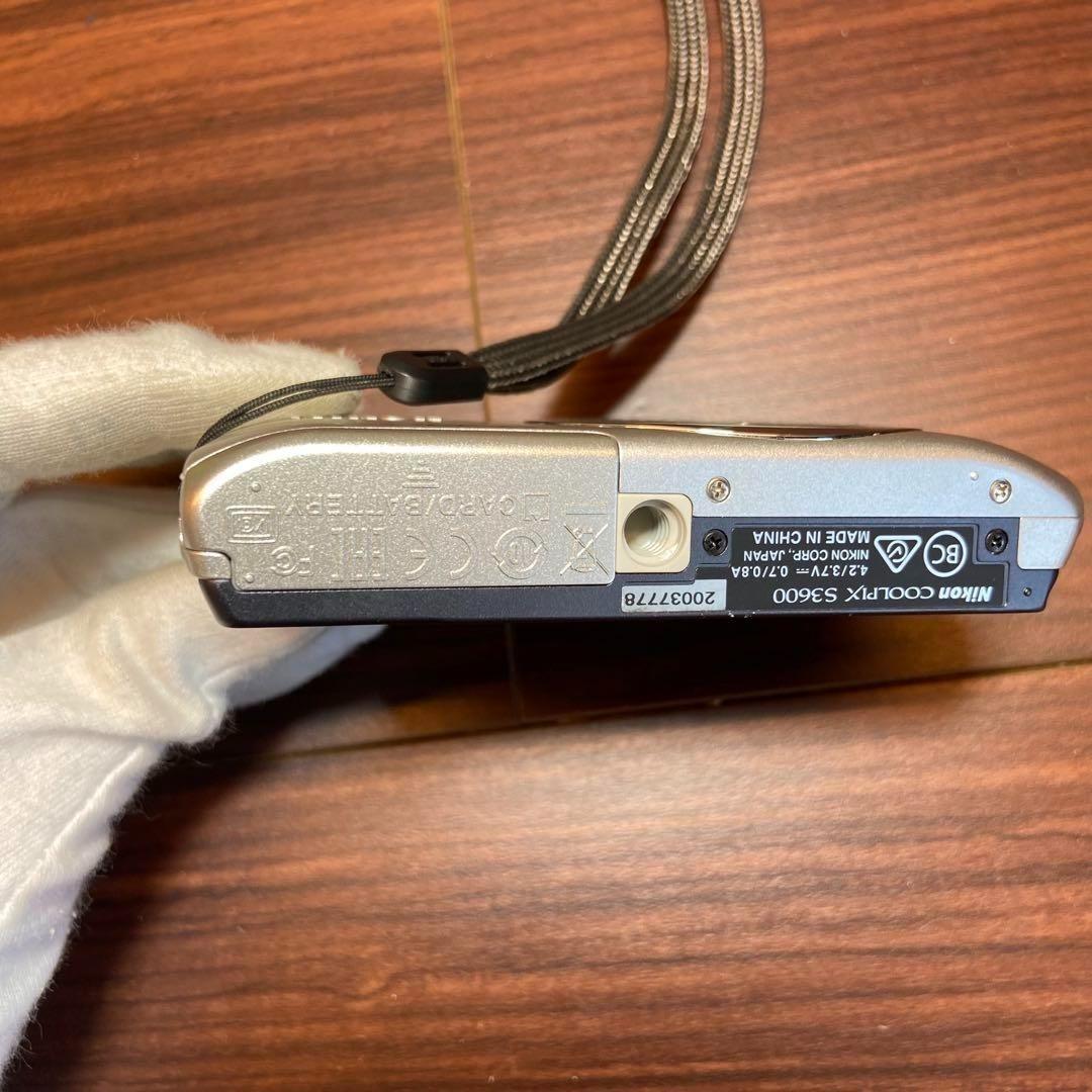 Nikon COOLPIX S3600 デジカメ3769