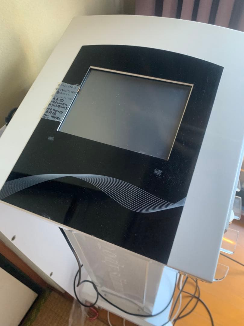 値下げ　キャビテーション　ラジオ波　美容機　海外製　説明書なし