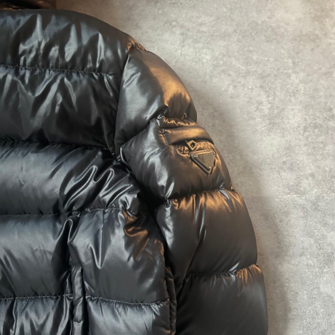 【⭐️超希少⭐️】PRADA プラダ　ダウンジャケット　黒　ブラック　M