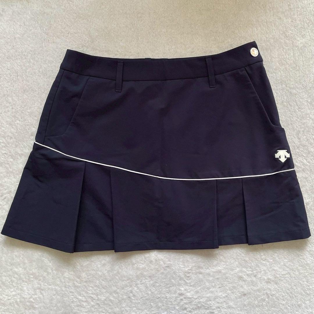 極美品　近年　デサントゴルフ 　セットアップ　ポロシャツ　プリーツスカート