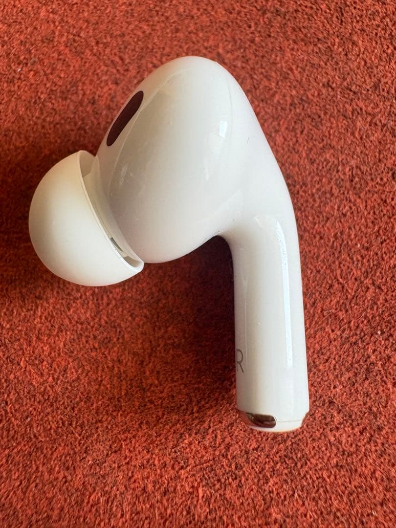 【極美品】AirPods Pro 第二世代（R）動作確認済みA3047