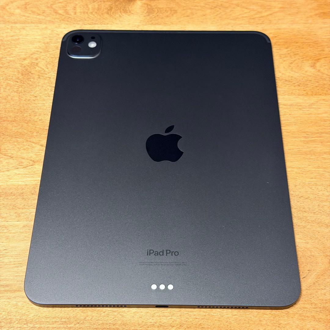 【新品同様】iPad Pro （M4） 11インチ 256GB スペースブラック