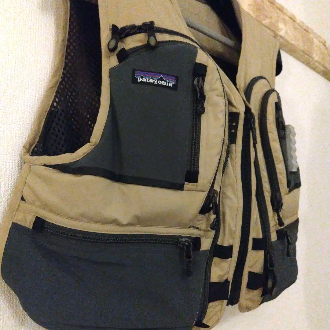 patagonia フィッシングベスト M ベージュ/グレー