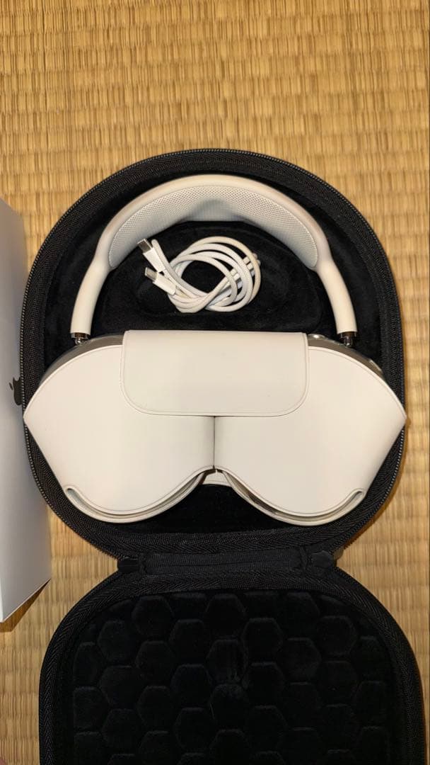 AirPods Max 第2世代スターライト 本体 別売りカバーケース付き