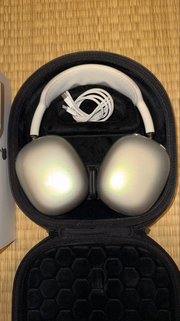 AirPods Max 第2世代スターライト 本体 別売りカバーケース付き