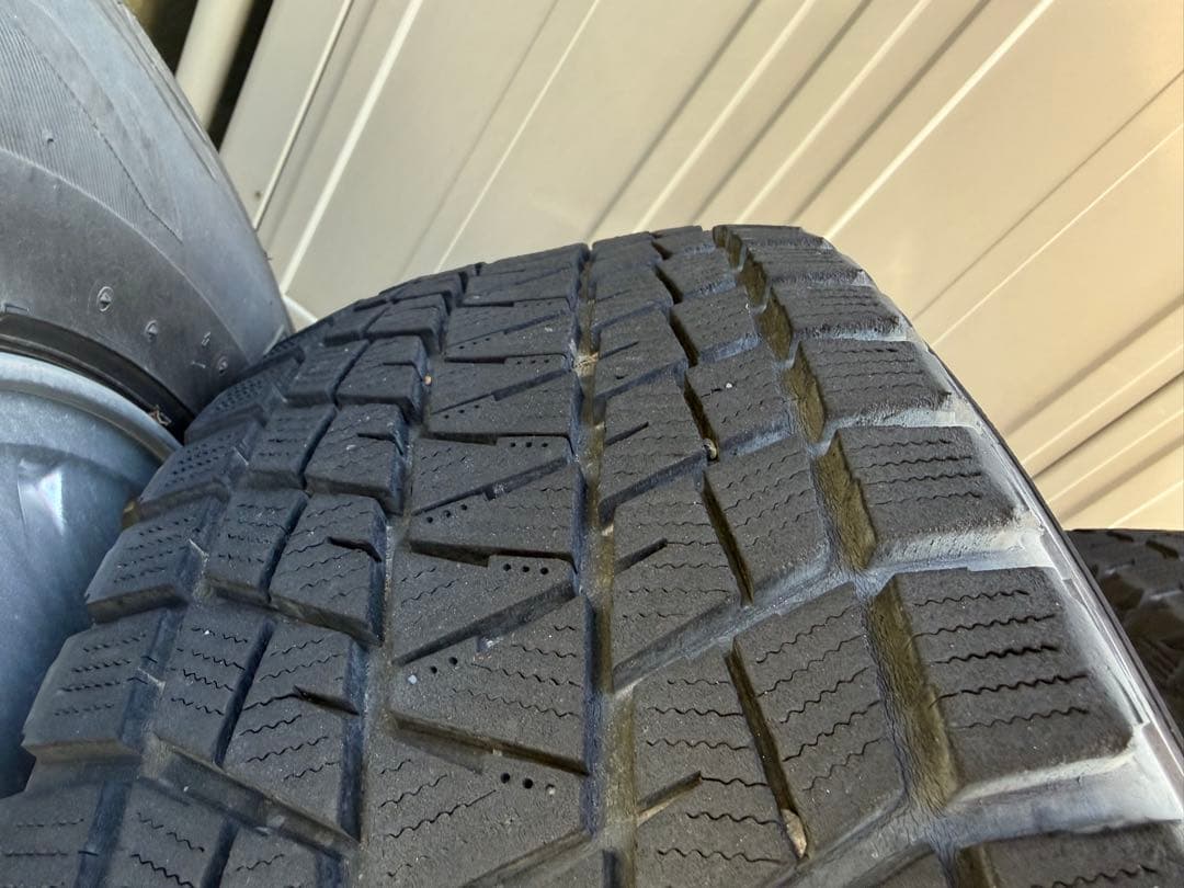 デリカd5 純正アルミ　スタッドレスセット売り