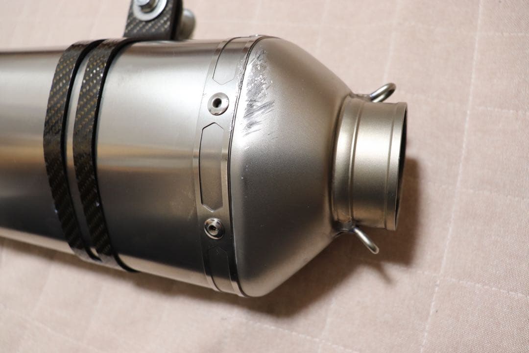 【値引き】KTM 690DUKE AKRAPOVICマフラー