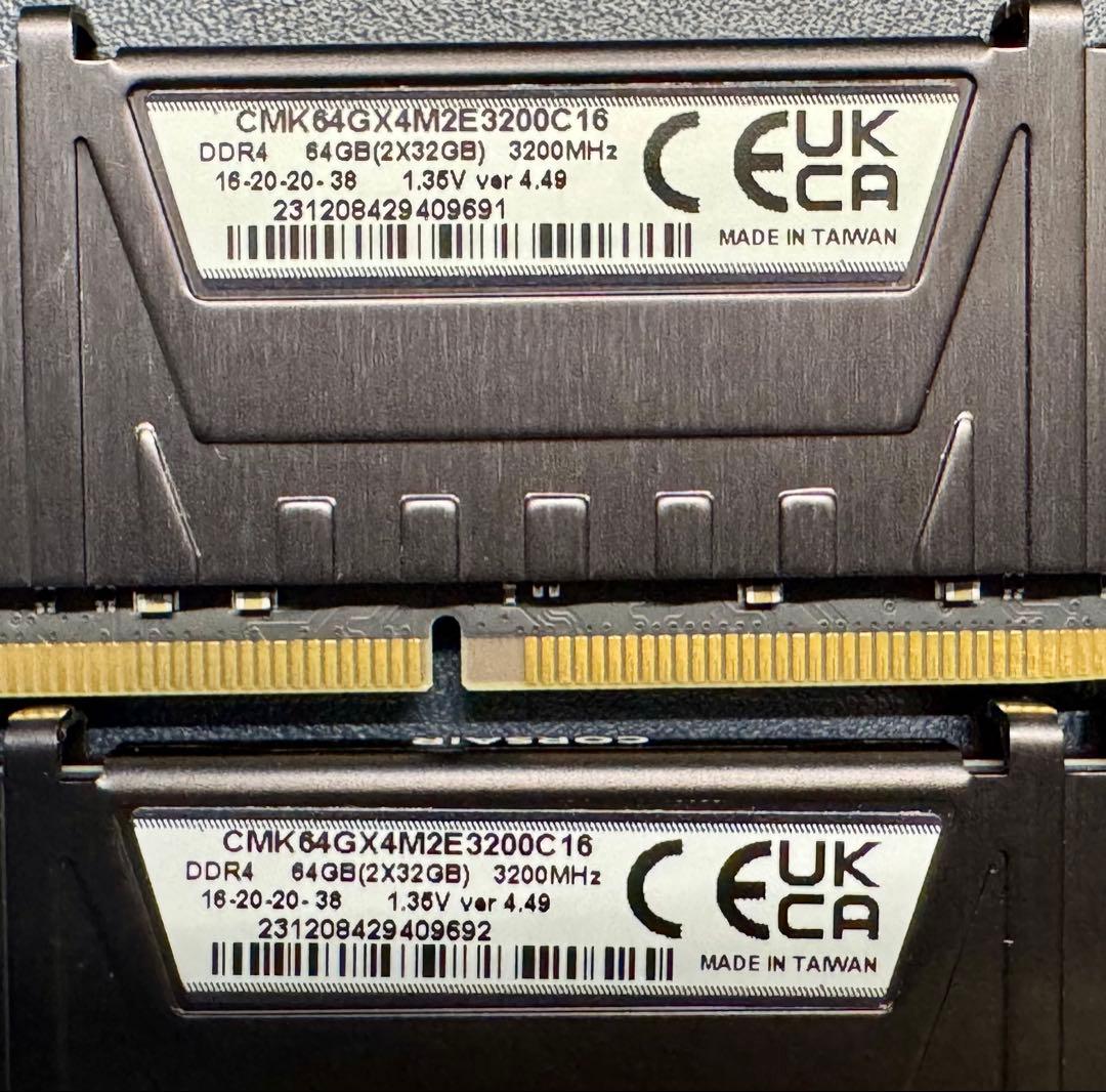 ゆ*み様 Vengeance LPX DDR4 64GB (32GB x2)