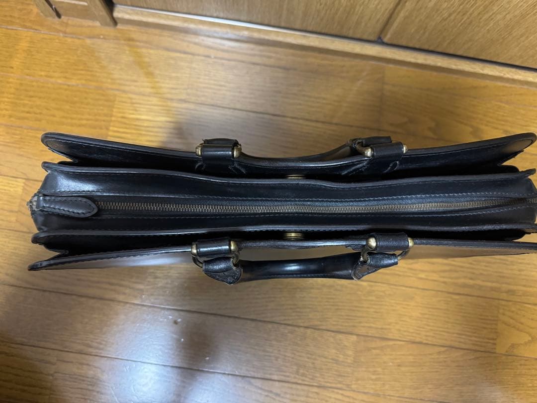 土屋鞄　マグナス　ブリーフケース　ビジネスバッグ