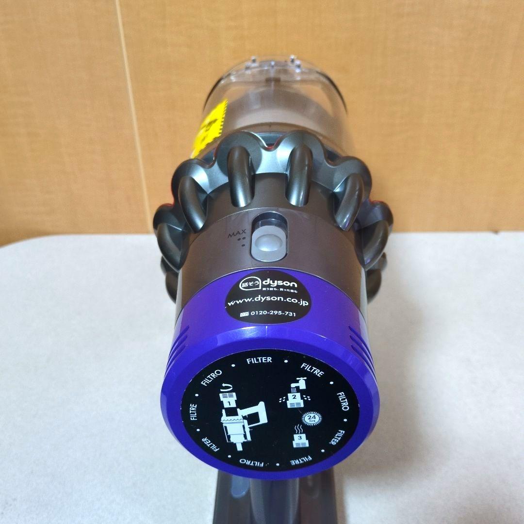 【美品】スタンド付き ダイソン cyclone v10 sv12 分解洗浄済み