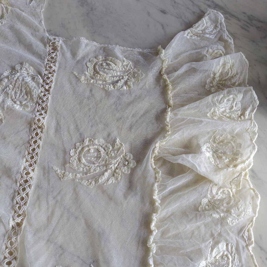 フランスアンティークチュール　ベッドカバー