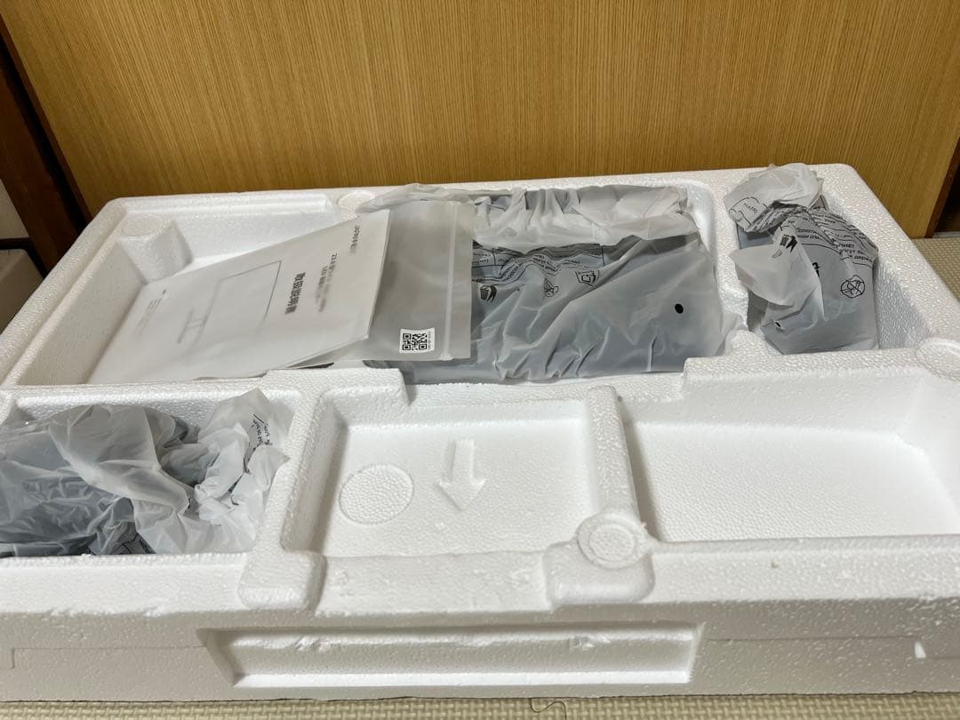 美品　JAPANNEXT 23.8インチ　180Hz ゲーミングモニター