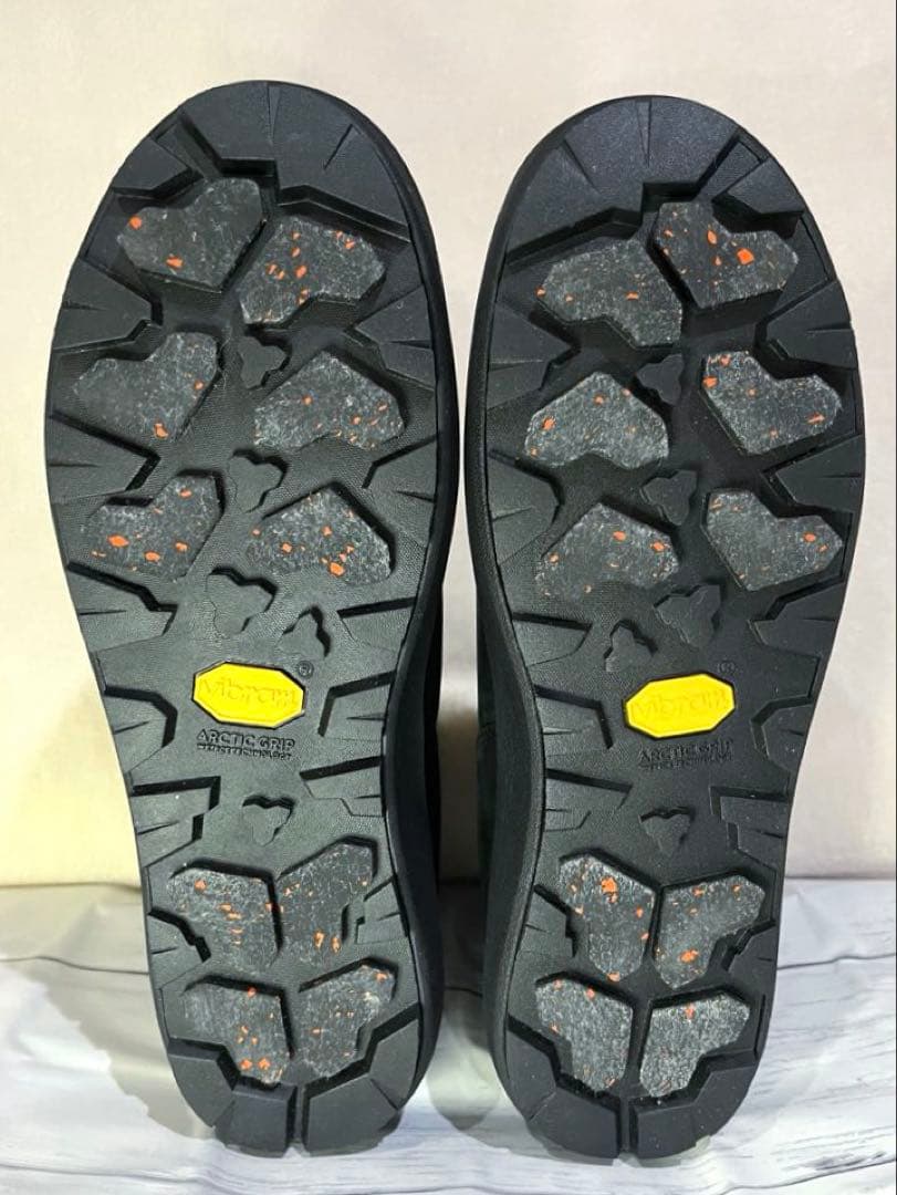 コロンビア サップランド スリーラックス サイドゴアブーツ Columbia 黒