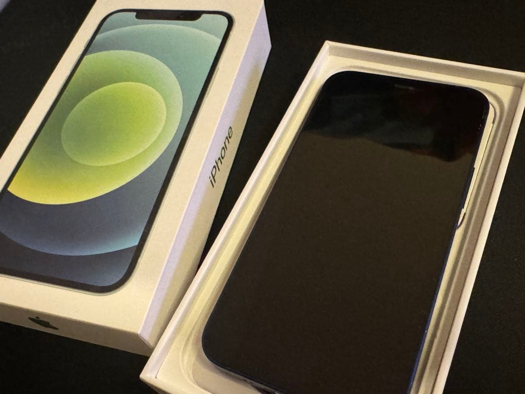 【81% 】　iPhone 12 mini 64 GB