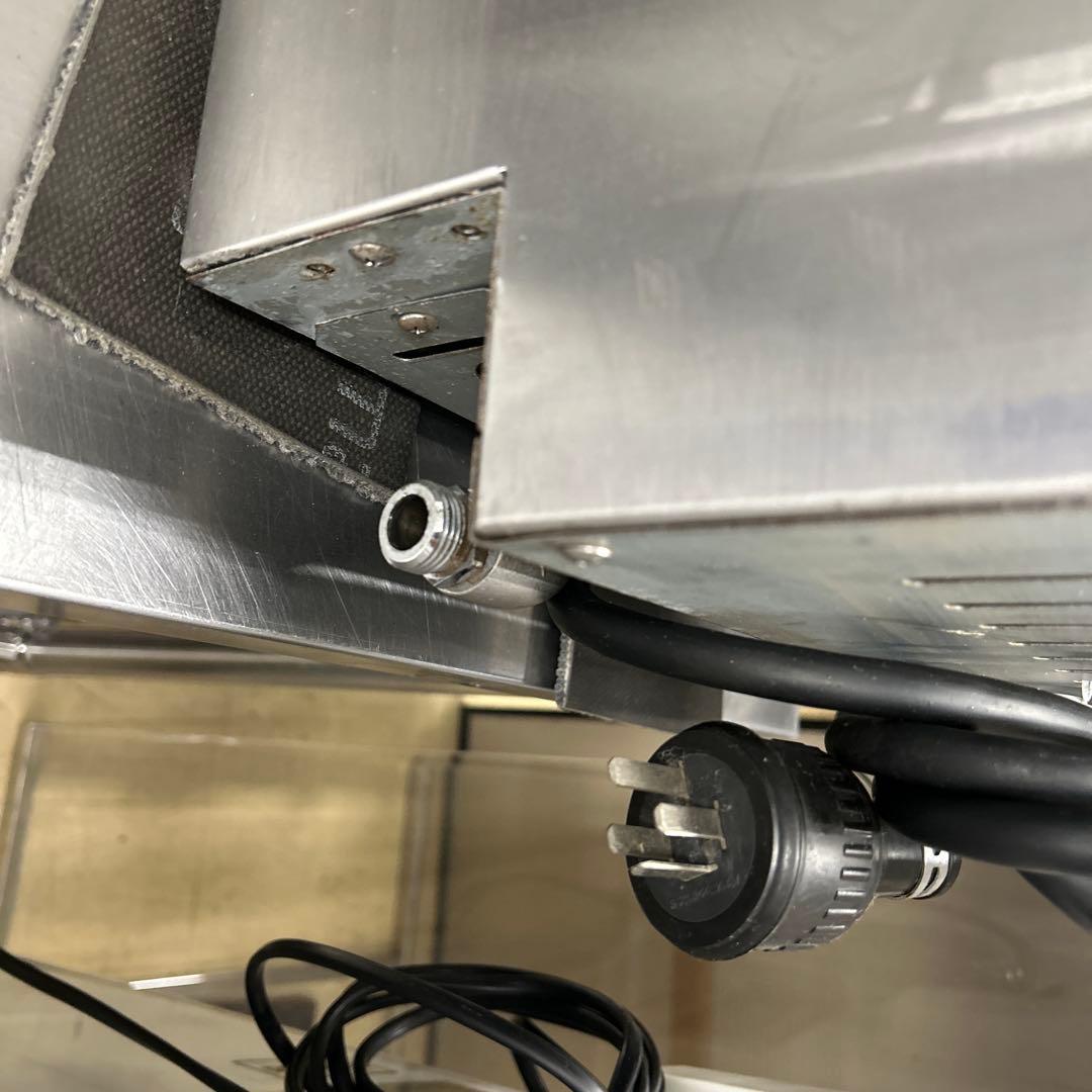 6926【程度良好】業務用 マルゼン 電気式卓上型 自動餃子焼器 MAZE-4