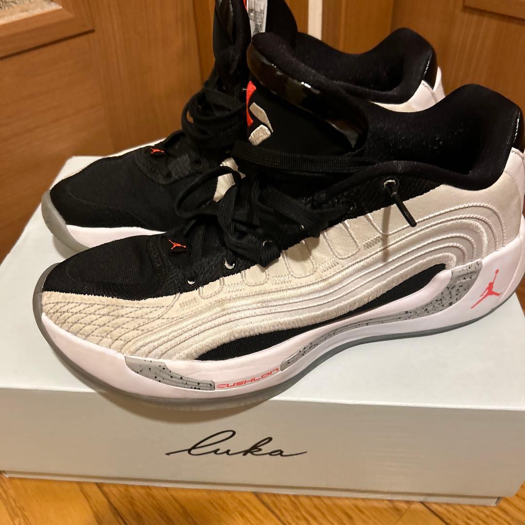 Jordan Luka 4 US 9 ホワイト/ブラック　27.0 バスケ