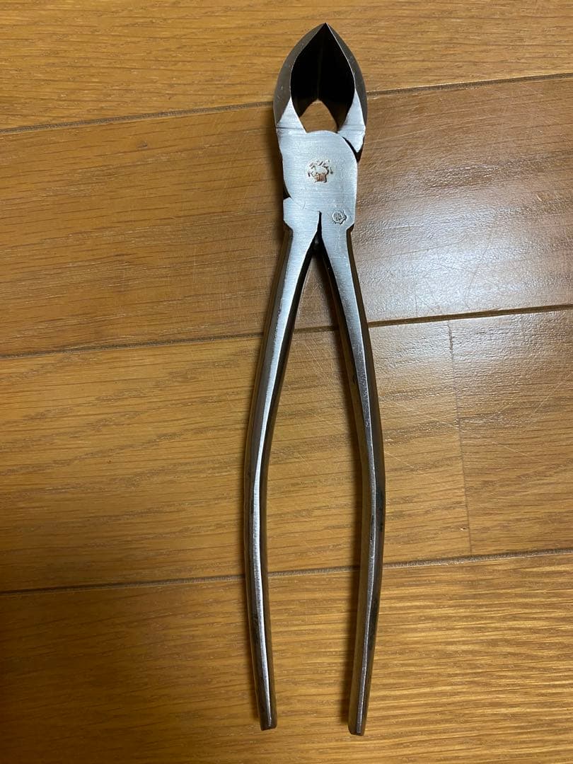 三木章　ステン又枝切鋏 205mm