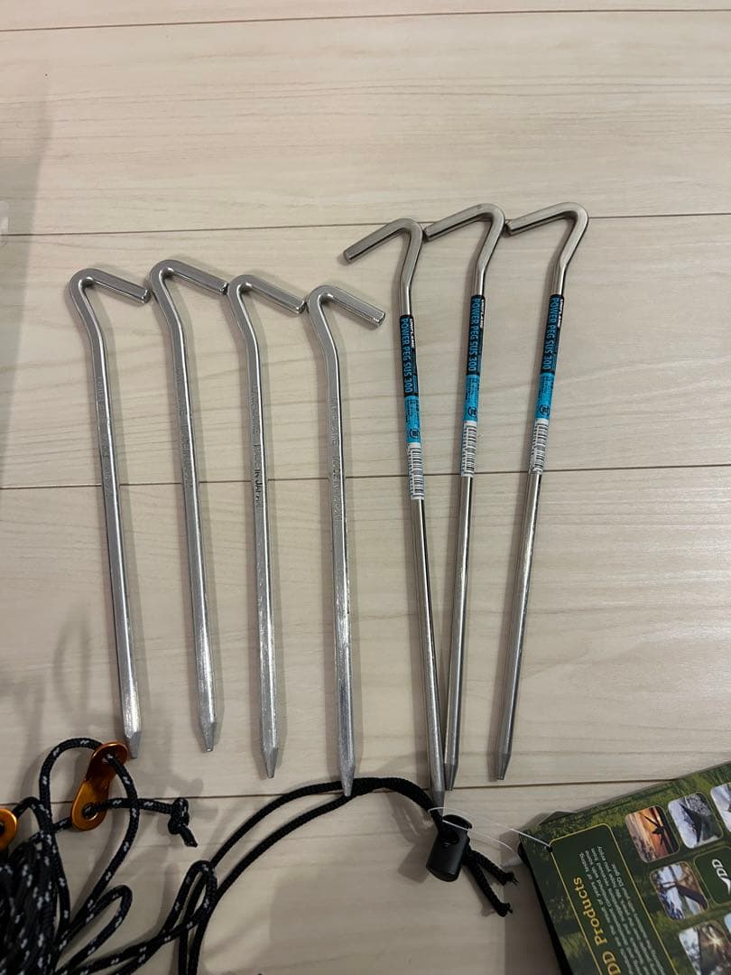 DDタープ 3.5×3.5 フォレストグリーン　2回使用　フィールドア　ポール付