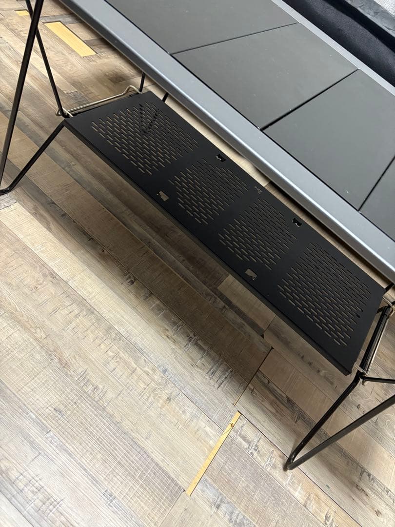 ゼインアーツ　トードテーブル　＋シェルフ