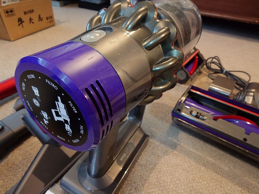 DysonダイソンV10(SV12) ジャンク品バッテリーは純正新品交換済未使用