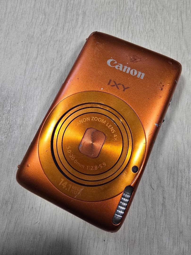 ジャンクCanon IXY 400F 、IXY30Sコンパクトデジタルカメラ