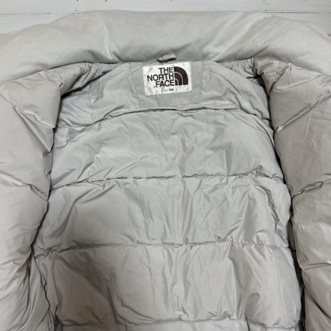 【冬物SALE】ノースフェイス　ホワイトグレー　ダウン