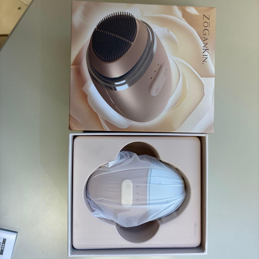 ゾーガンキンオーヴォ　ZOGANKIN ovo