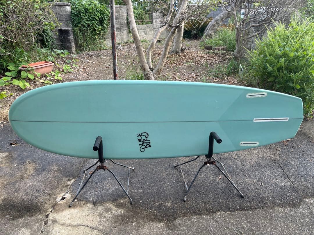 超極上　ブラックバードサーフボード6.4 ミッドレングス