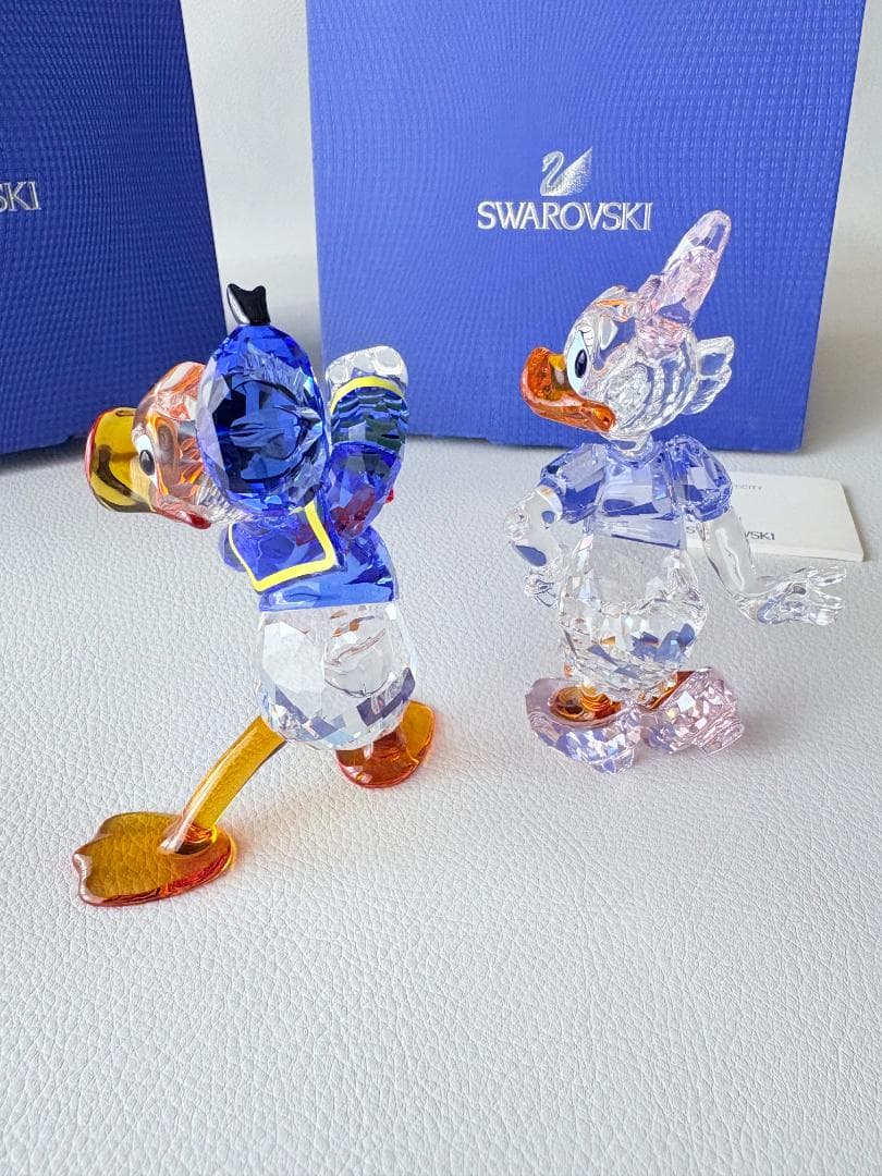 スワロフスキー　ドナルド デイジー セット 専用箱付