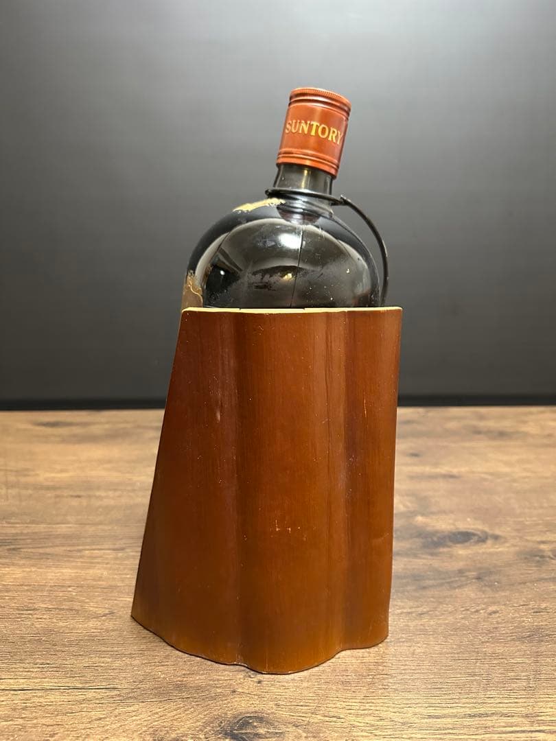 未開封　サントリーウイスキー SUNTORY WHISKY 飾台 4000ml