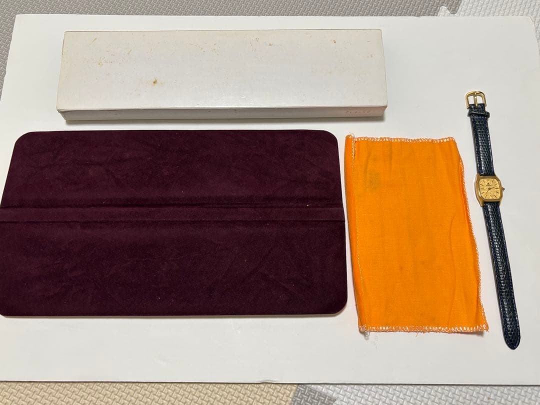 超美品・エルヴェンス　金無垢　18金ゴールド腕時計　刻印入750 ELVENCE