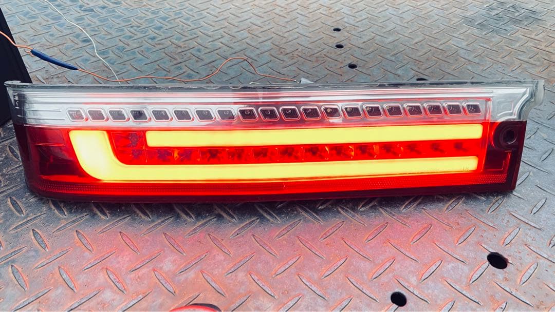 ハイゼットカーゴLEDテールランプ