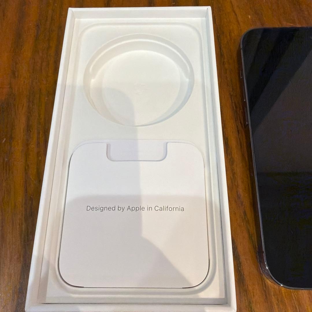 iPhone 14 Pro 128GB ディープパープル　本体　ドコモ美品R様