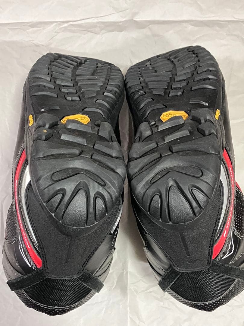 クシタニ K-4575 ライディングブーツ ガンメタ23.5cm 新品同様