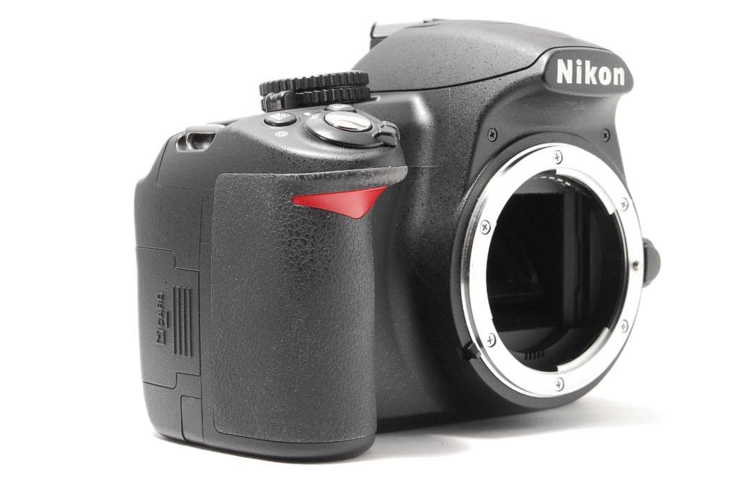 【新品級美品】Nikon D3100　スマホ転送　写真も動画もOK　小型で軽量