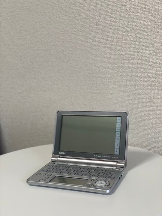 【値下げ・送料無料】CASIO 電子辞書　EX-word DATAPLUS 4