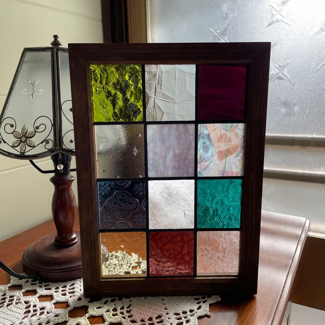 ステンドグラス　パネル　大正ロマン　格子戸