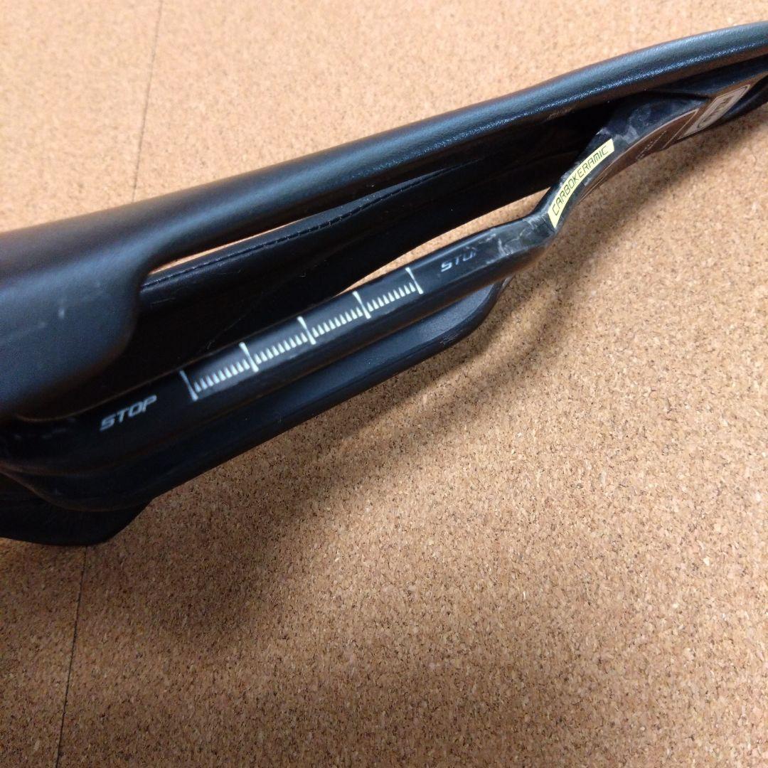 Selle Italia SLR ブラックサドル