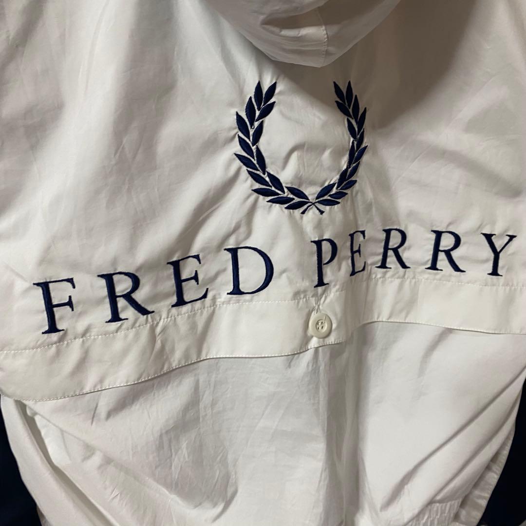 フレッドペリー　90s日本製　セットアップナイロンジャケット 総刺繍ロゴ