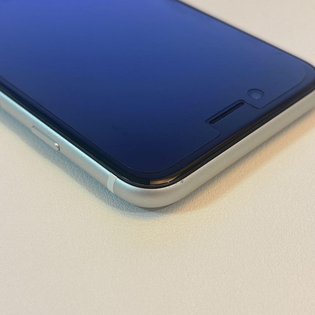 イヤホン付き　箱あり　iPhoneSE 第2世代 ホワイト 本体 SE2