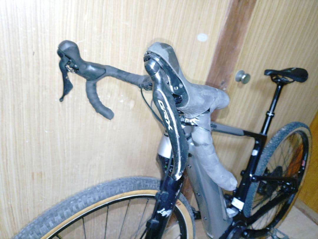 キャノンデール　トップストーンネオカーボンレフティ3　　グラベルロード