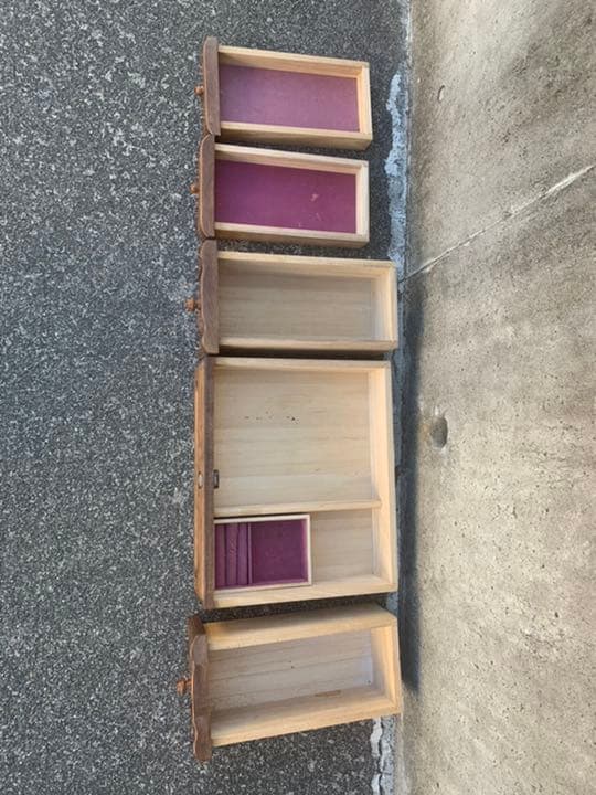 ドレッサー（鏡台）