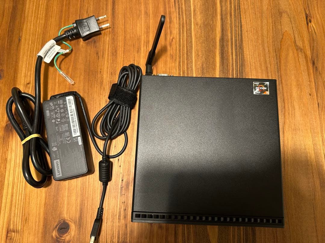 ミニPC ThinkCentre M75q Tiny Gen2