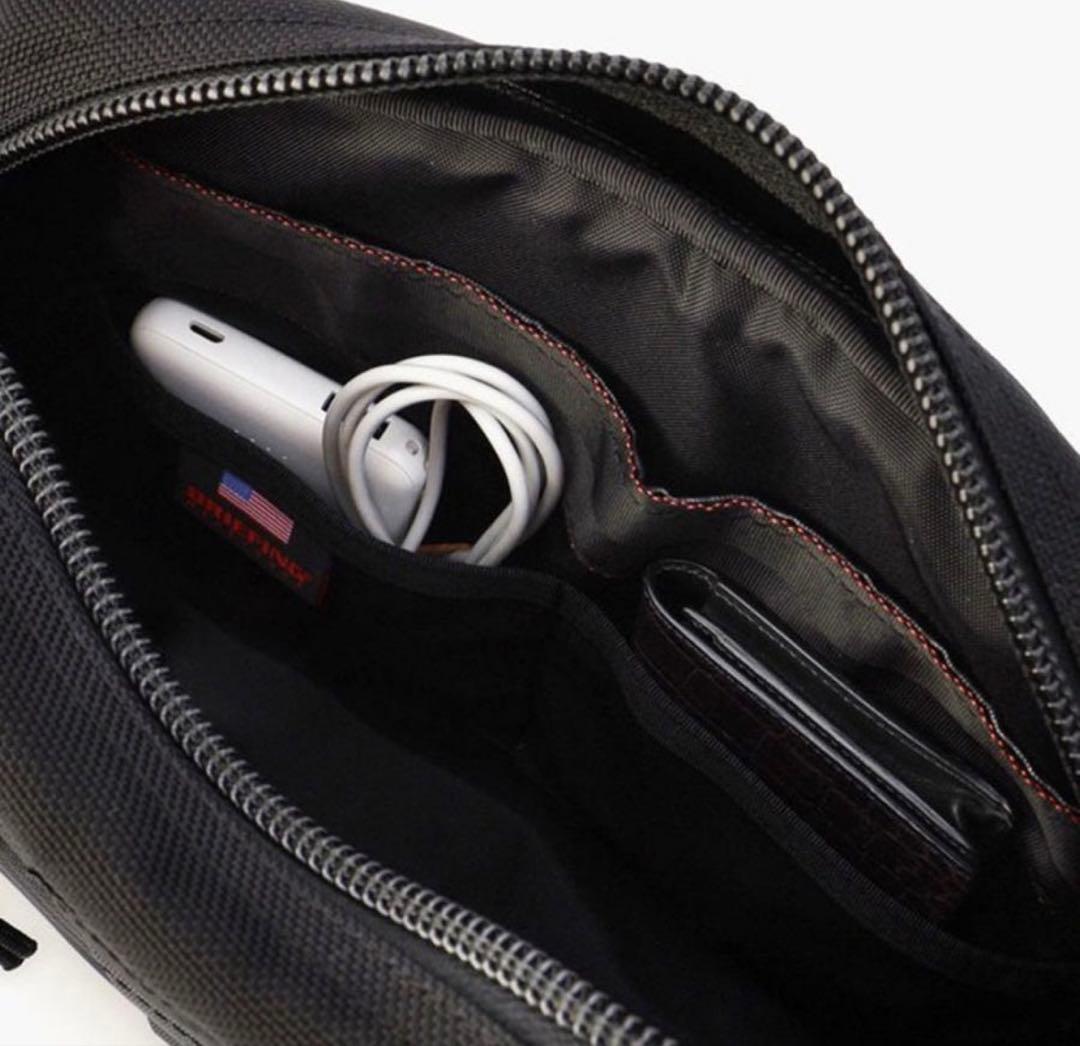 BRIEFING ブラック ショルダーバッグ　BRA231L36