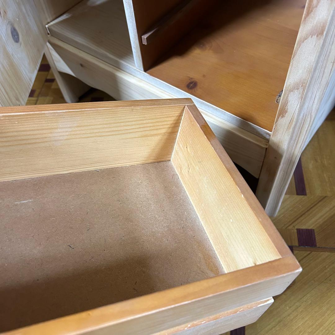 キャビネット　ストリップド家具